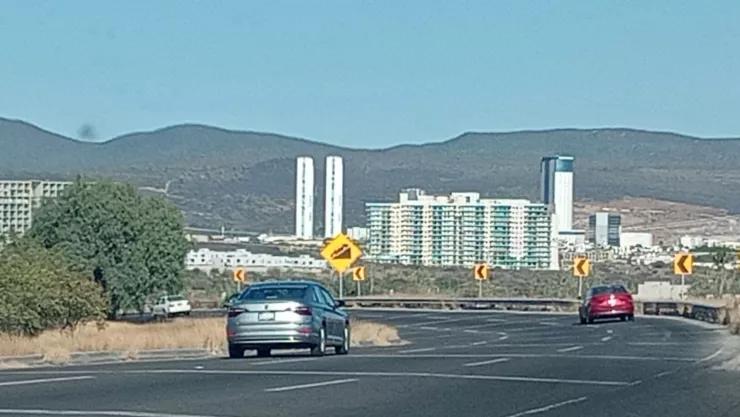 tráfico en querétaro y la carretera 57 hoy 15 de noviembre.jpg