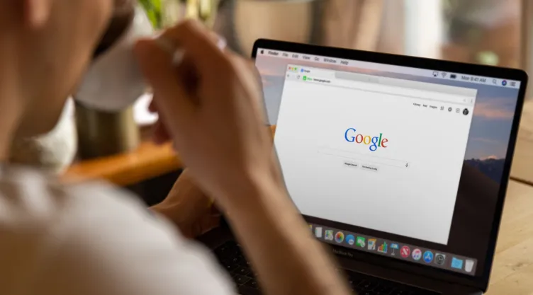 Google: ¿Cuál es la herramienta que te ayuda con tu nivel de inglés?
