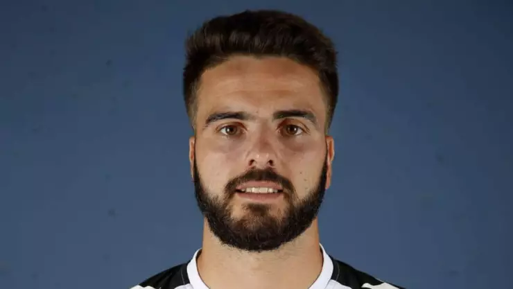 Futbolista Pelayo Novo.