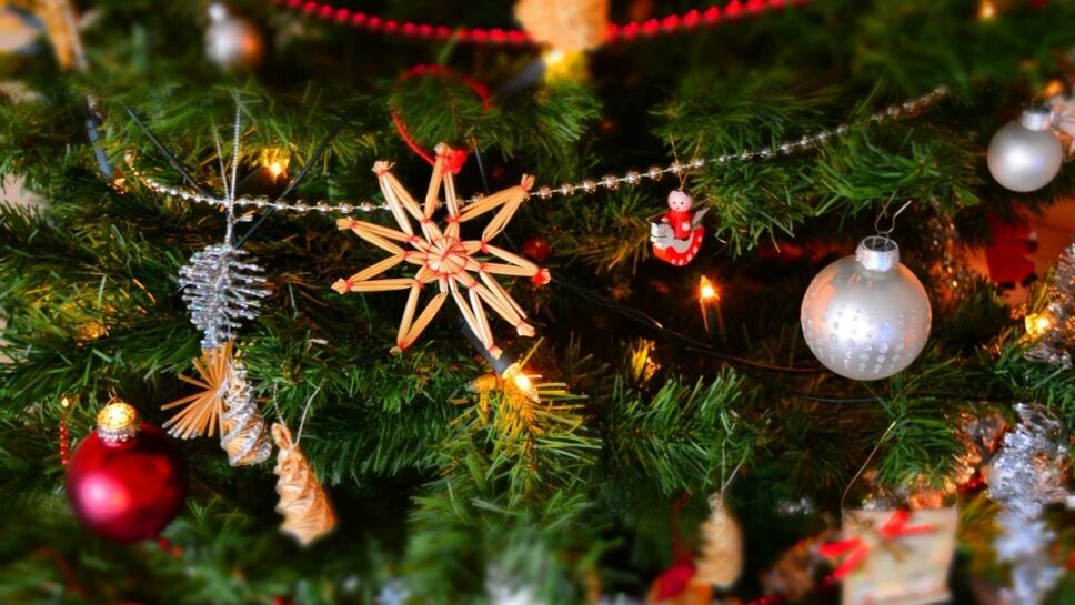 Árbol de Navidad, accidentes, prevenir 2.jpg