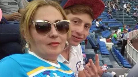 &iquest;Cu&aacute;l es el estado de salud de la mam&aacute; de Octavio Oca&ntilde;a?