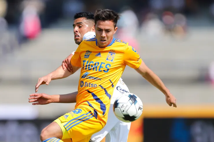 Sebastián Córdiva no juega por estar pasado de peso