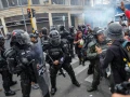 Manifestaciones en Colombia terminan en disturbios.