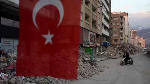 turquía alemania labores de rescate suspensión terremoto