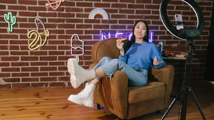 Influencers TikTokers y personas con Onlyfans deberán pagar impuestos