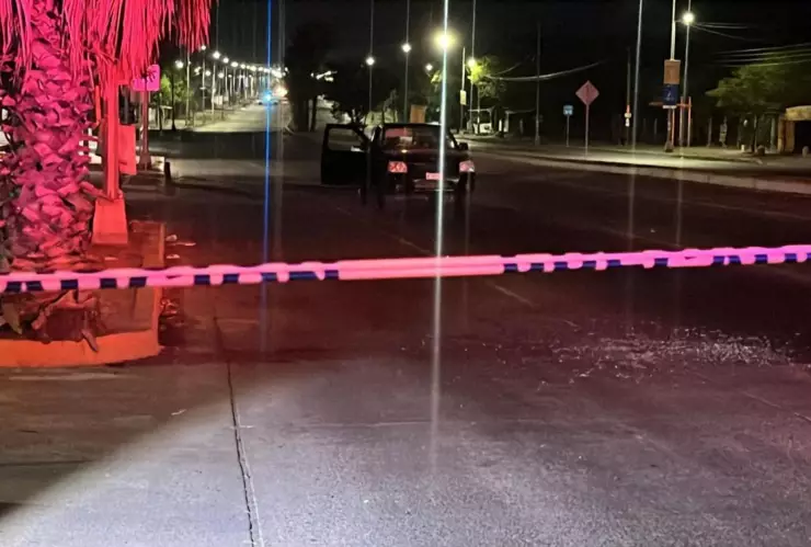 Ataque a balazos contra una camioneta deja dos heridos, en el fraccionamiento Los Ángeles, Culiacán