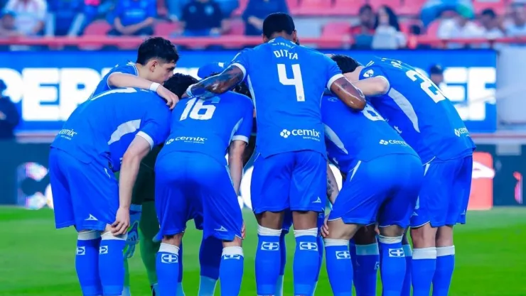 2-jugadores-cruz-azul-rechazo-alan-mozo.jpg