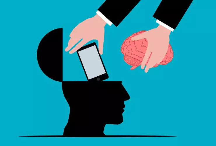 /especiales-azteca/esto-provoca-revisar-telefono-todo-tiempo-pb-notas