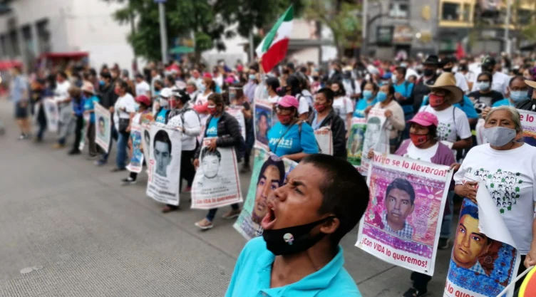 ayotzinapa-43-iguala-7-años.jpg