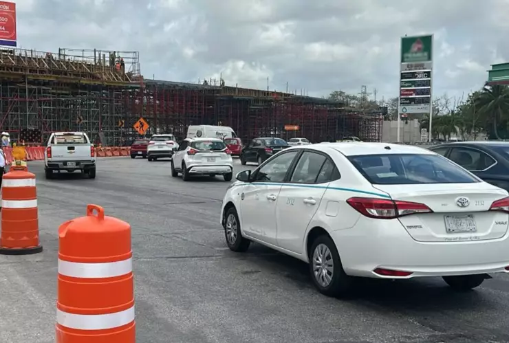 ¡Toma tus precauciones! Estos son los 6 CIERRES VIALES en Cancún hoy; rutas alternas