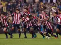 América 1-1 Chivas en la Copa MX, Apertura 2016. El Rebaño Sagrado eliminó en penales a las Águilas en la cancha del Estadio Azteca.