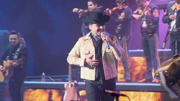 ¿Christian Nodal podría se demandado tras filtrar conversación con Belinda?