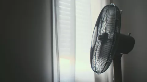 Los peligros de dejar prendido el ventilador o aire acondicionado en la noche.jpg
