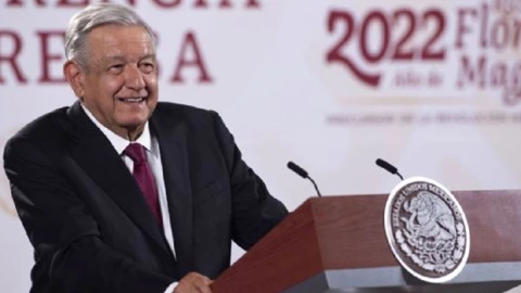 AMLO pide ganar el mundial