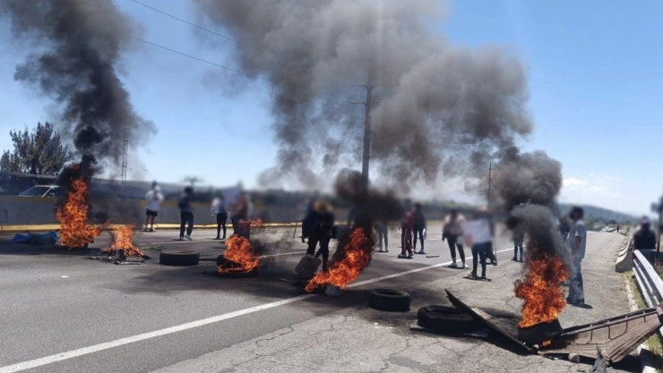 Carreteras de México EN VIVO HOY 22 de julio_ Bloqueos, manifestaciones, accidentes y alertas viales.jpg