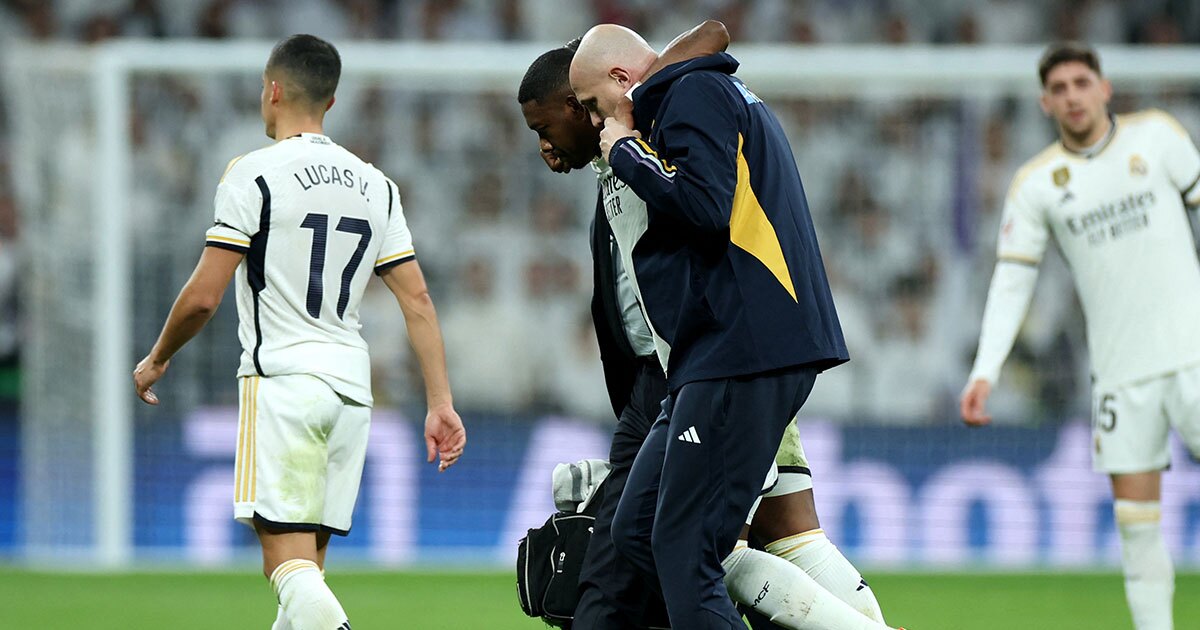 David Alaba sin fecha de operación de su rodilla