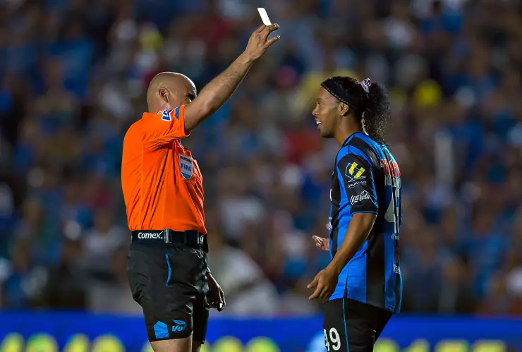 Ronaldinho en Gallos