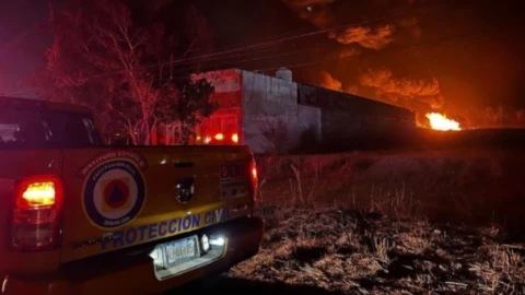 Incendio en bodega de diésel