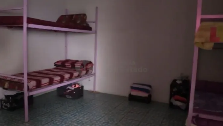 Clausuran anexo CLANDESTINO en Guadalajara; interno escapó por la azotea