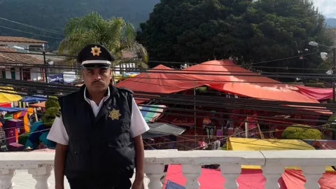 video policía se quita la vida en Edomex