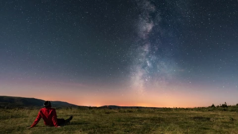 A mirar el cielo: Este es el calendario de eventos astronómicos en mayo de 2024