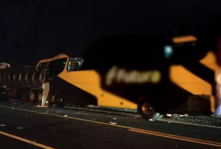 Cierre parcial en la autopista Tulancingo-Tihuatlán por accidente vial este 4 de marzo de 2025