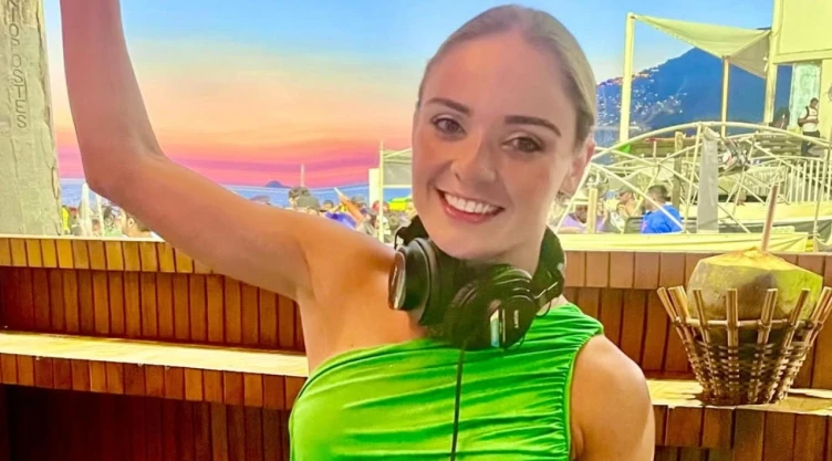 Era-influencer-y-locutora_-tragedia-en-el-Ironman-de-Texas_-Mara-Flavia-Araujo-entra-a-competir-y-ya.webp