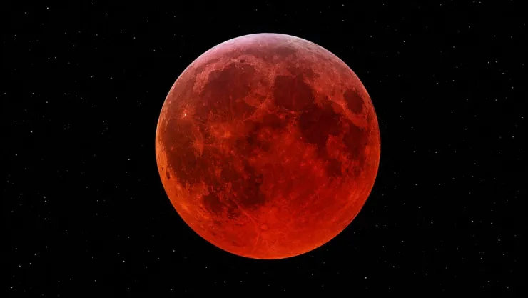 Eclipse lunar de agosto: ¿por qué la Luna se vuelve roja?