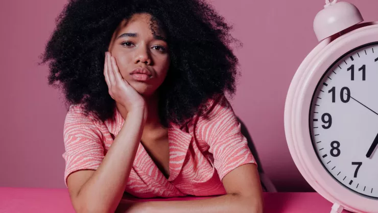 ¿Qué pasa si en tu trabajo no respetan las horas extra? Esto dice la Ley Federal del Trabajo