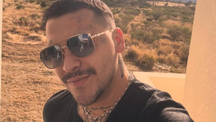 Christian Nodal (2).png