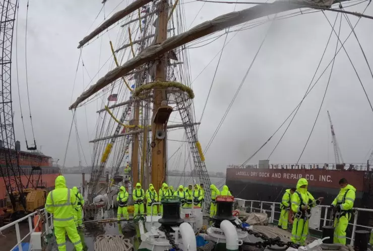 Buque escuela Cuauhtémoc realiza pruebas en altamar tras accidente en Nueva York