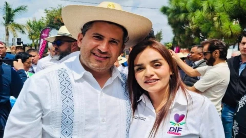 Esposa de Carlos Manzo, Grecia Itzel Quiroz, es propuesta como alcaldesa sustituta de Uruapan.jpg
