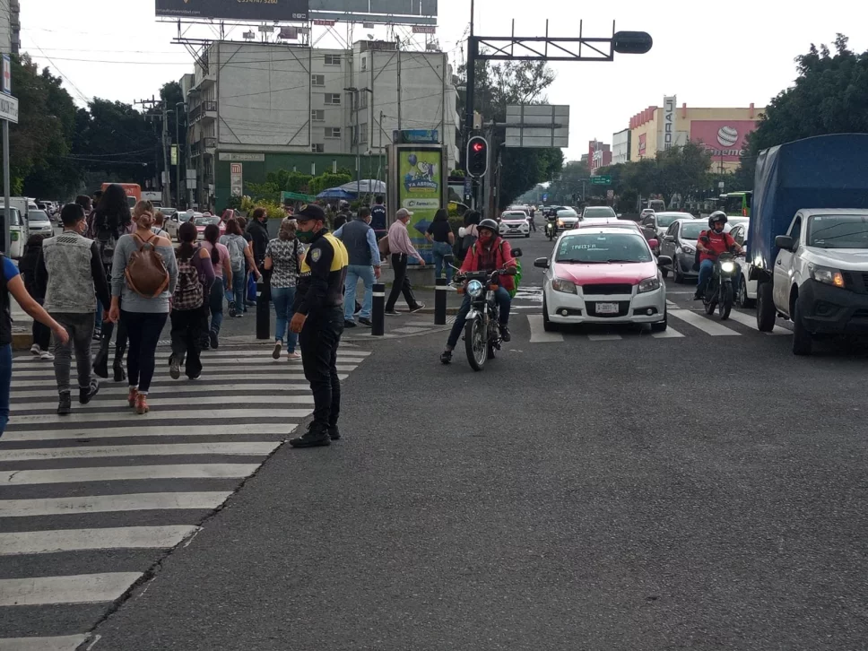 programa Hoy No Circula para este jueves 5 de agosto es vigente para la CDMX y la Zona Metropolitana del Valle de México.