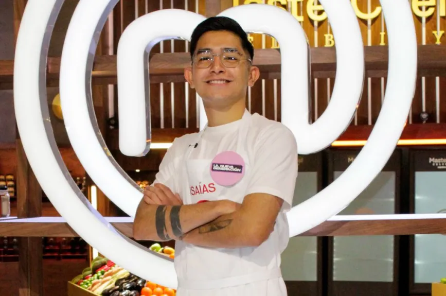 Isaías Espinoza, mejor conocido como Chef en Proceso, es un joven que se destaca como uno de los youtubers más destacados de México, gracias a su carisma y recetas que aporta a su comunidad en internet, que son rápidas e ingeniosas. | Foto: TV Azteca