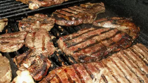 ¿Es pecado? Te decimos por qué no se come carne en Semana Santa