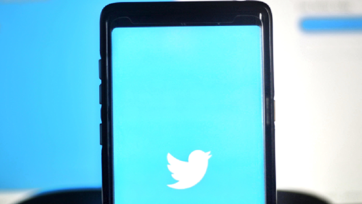 Sistema de verificación en Twitter será por colores Elon Musk