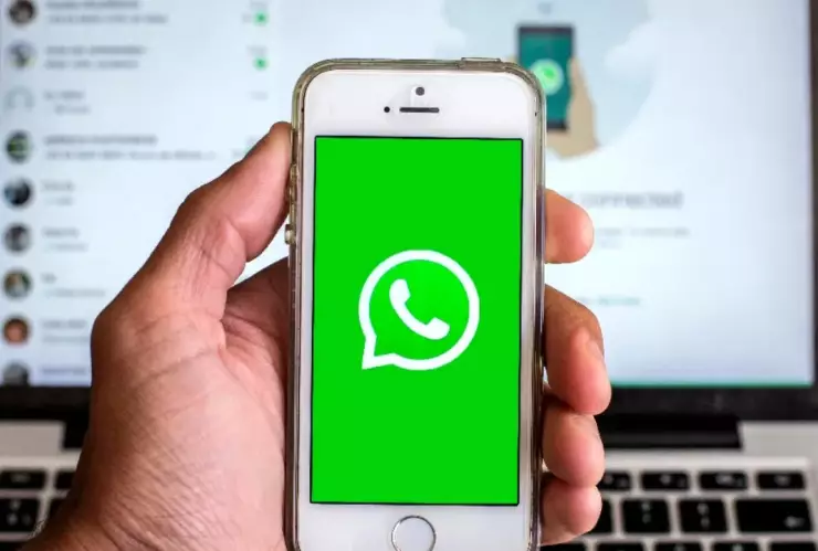 Cómo ocultar un contacto en WhatsApp