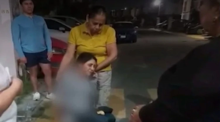 Mujer-queda-gravemente-herida-tras-brutal-ataque-de-un-perro-en-fraccionamiento-de-Puebla.webp