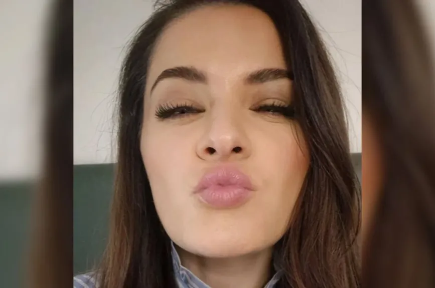 Conoce a Alejandra Lazcano