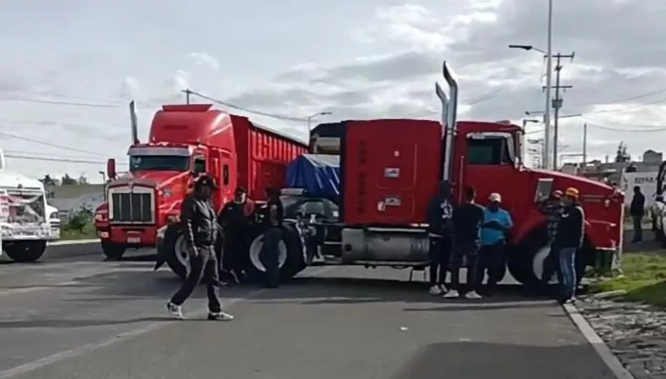 cierre de autopistas en Puebla.jpg