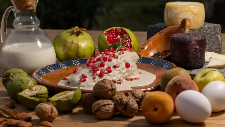 Chiles en Nogada: El Sabor de la Independencia Mexicana