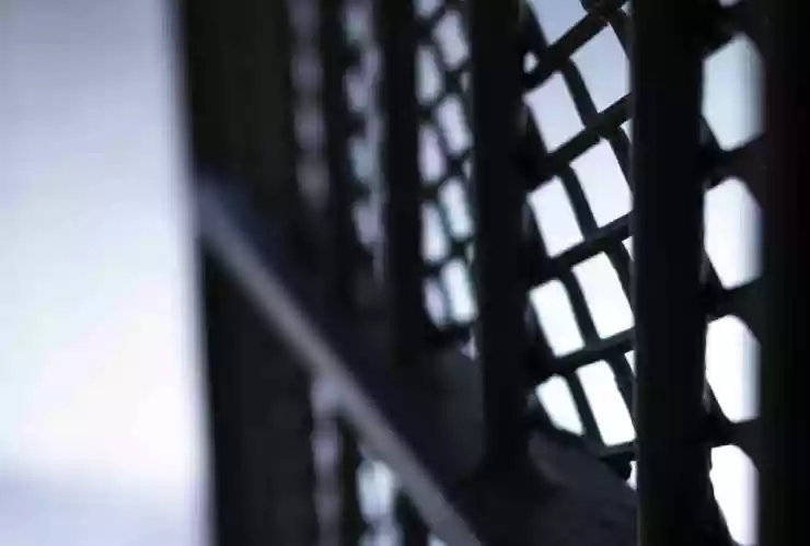 Lo declaran penalmente responsable por el delito de violencia familiar