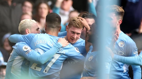 Manchester City celebra el gol de Kevin De Bruyne 