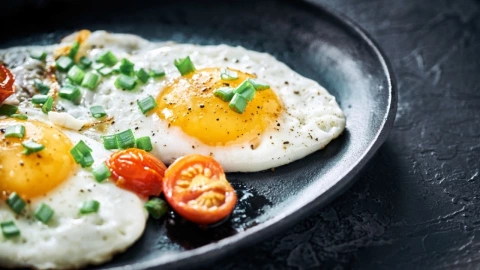 Qué personas no deben comer huevo