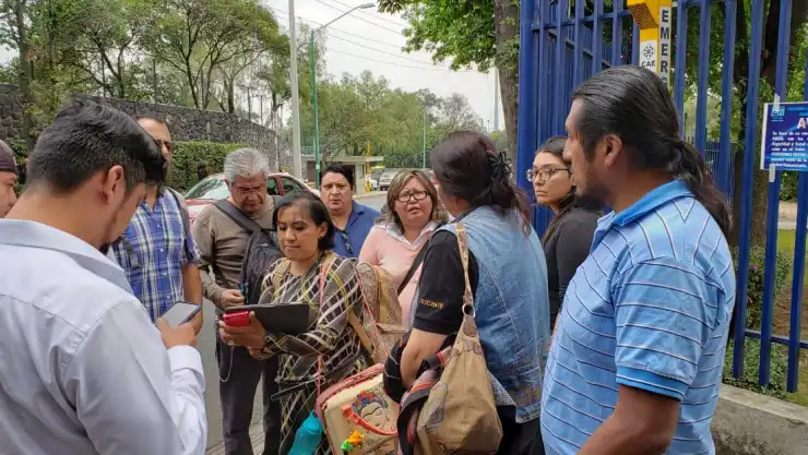 Profesores abandonan reunión con autoridades universitarias