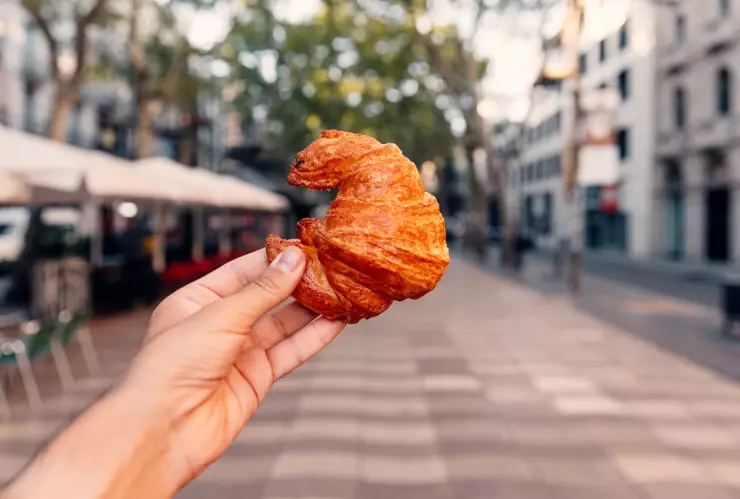 Día del Croissant 2025 Starbucks