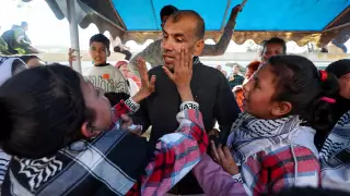 Un momento de esperanza en medio del conflicto.