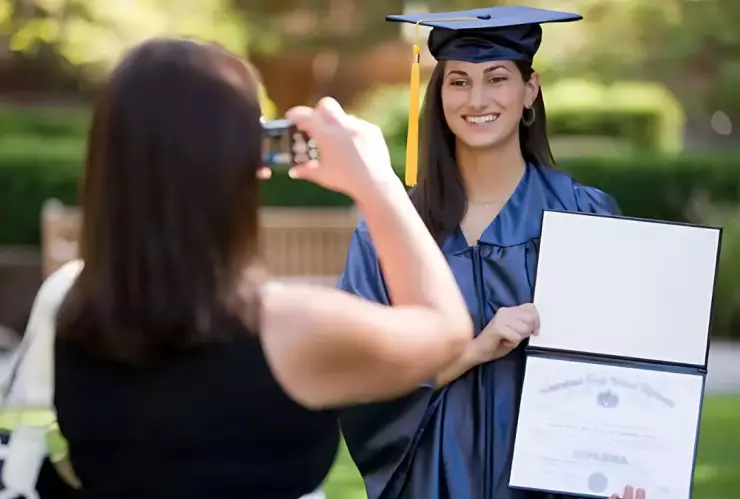 UNAM ofrece Beca de 120 mil pesos para titularse en el extranjero: Requisitos