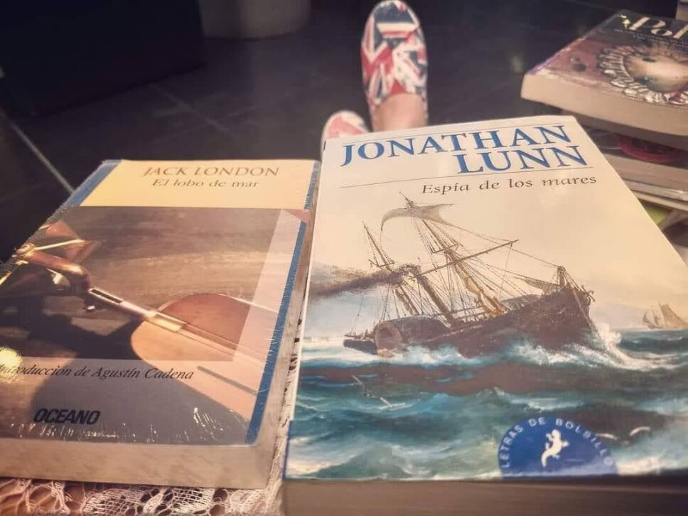 Actividades Día Mundial del Libro Guadalajara 2022 - Lectura en voz alta - Jonathan Lunn