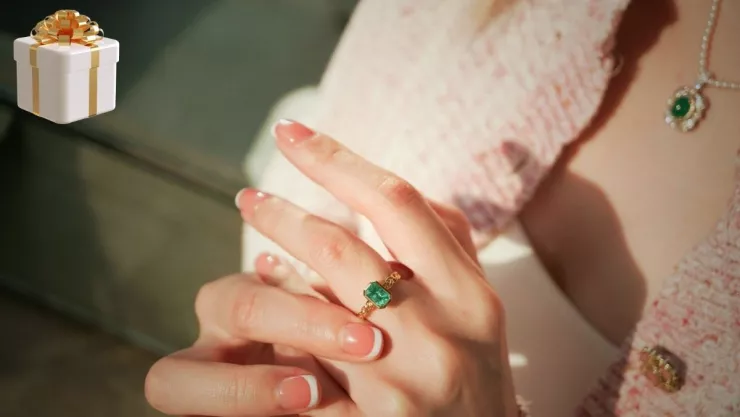 La IA destaca 3 accesorios de moda infaltables para regalar el Día de la Madre.jpg